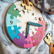 Last inn bildet i Galleri-visningsprogrammet, Montessori Toy Clock- FORHÅNDSBESTILLING