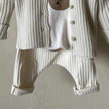 Last inn bildet i Galleri-visningsprogrammet, Ribbet Kne Patch Harem Bukse (0-4år) 2 farger